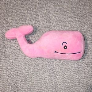 Plush Vineyard Vines Whale